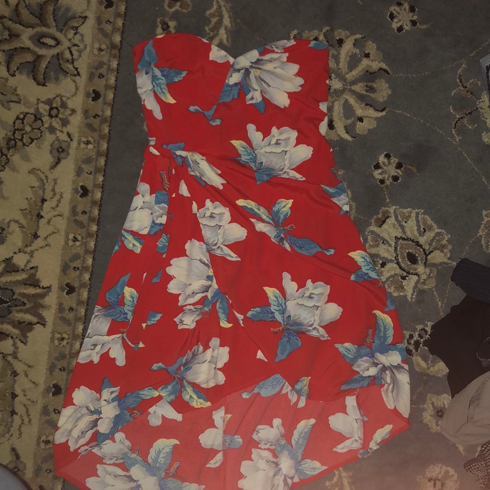 Tropical strapless dress